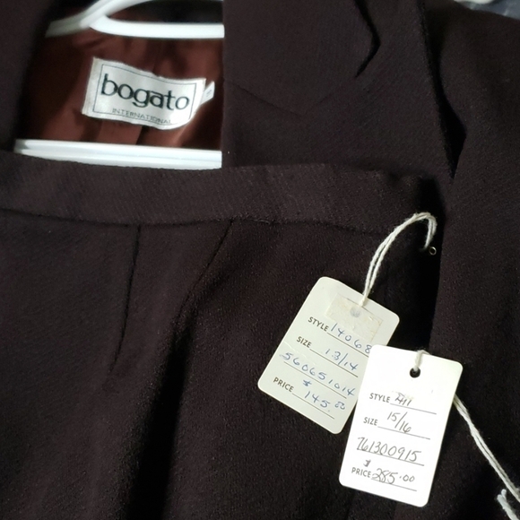 Bogato International 100% Wool Suit & Skirt L - Picture 15 of 15